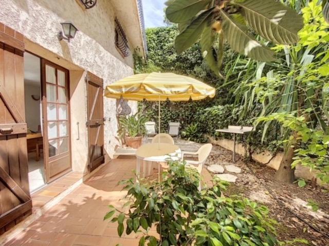 Apartamento L'Ensoleillade Fréjus Exterior foto